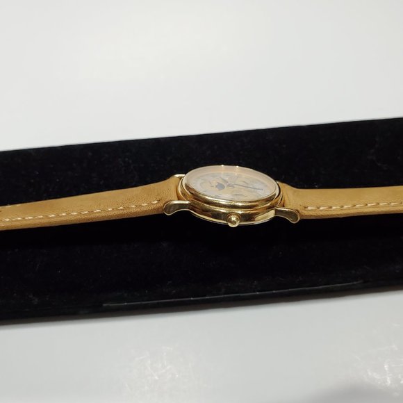 Rare Vintage ESQ Movado Moon Phase Triple Date Circa 80\'s Watch 87-03-822
